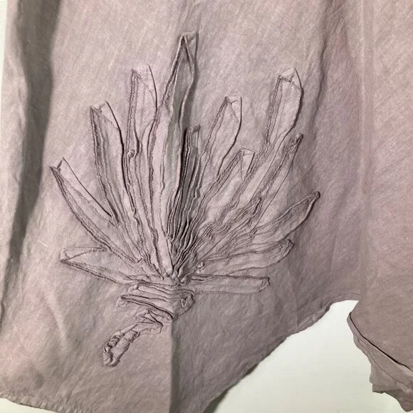 Womens Kleen Flaxseed Linen Asymmetrical Top Applique Flower L Brown NWT - Picture 5 of 10